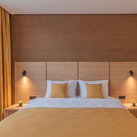 Hotel Osetia Garden Momcsilgrad Kültér fotó